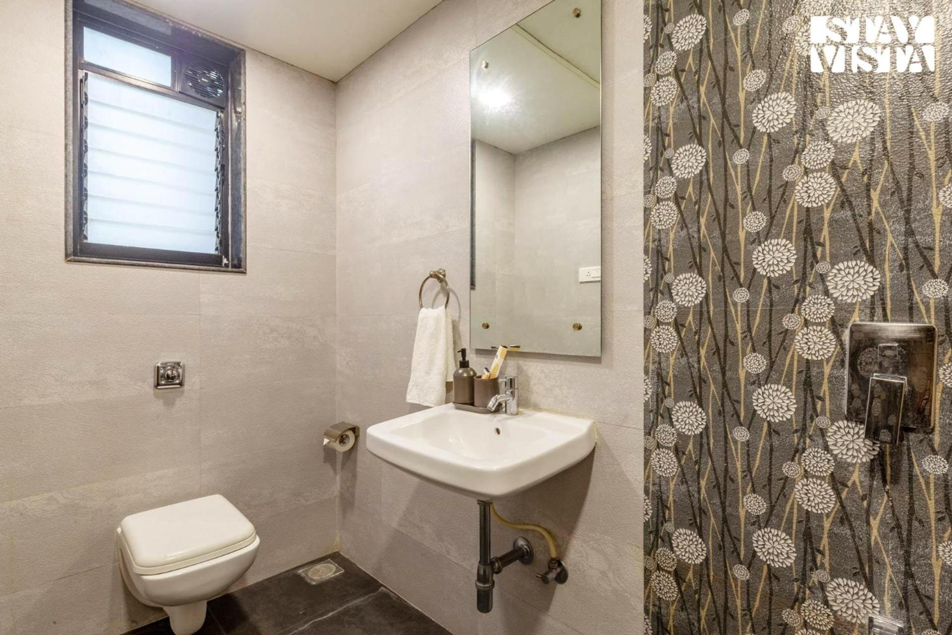 Stayvista'S Firefly Mountain Retreat - Villa With Private Pool, Gazebo & Terrace Карджат Екстер'єр фото