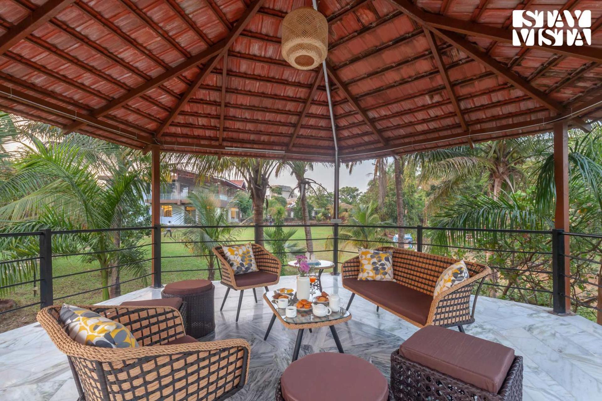 Stayvista'S Firefly Mountain Retreat - Villa With Private Pool, Gazebo & Terrace Карджат Екстер'єр фото